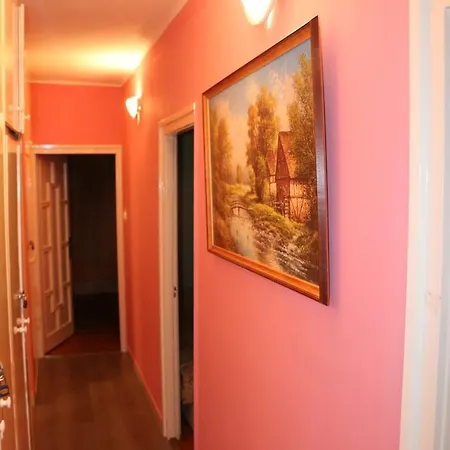 Flamingo Apartman